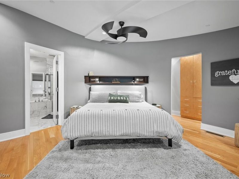 701 W Lakeside Avenue, Unit PH-2A/1302, Cleveland, OH 44113 Photo 37