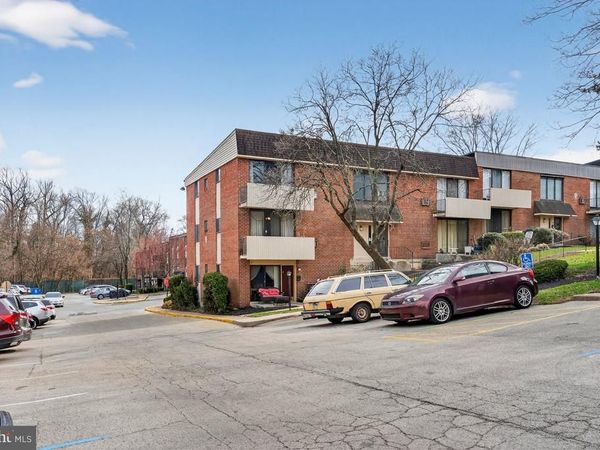 100 E GLENOLDEN AVENUE , Unit O-1, GLENOLDEN, PA 19036