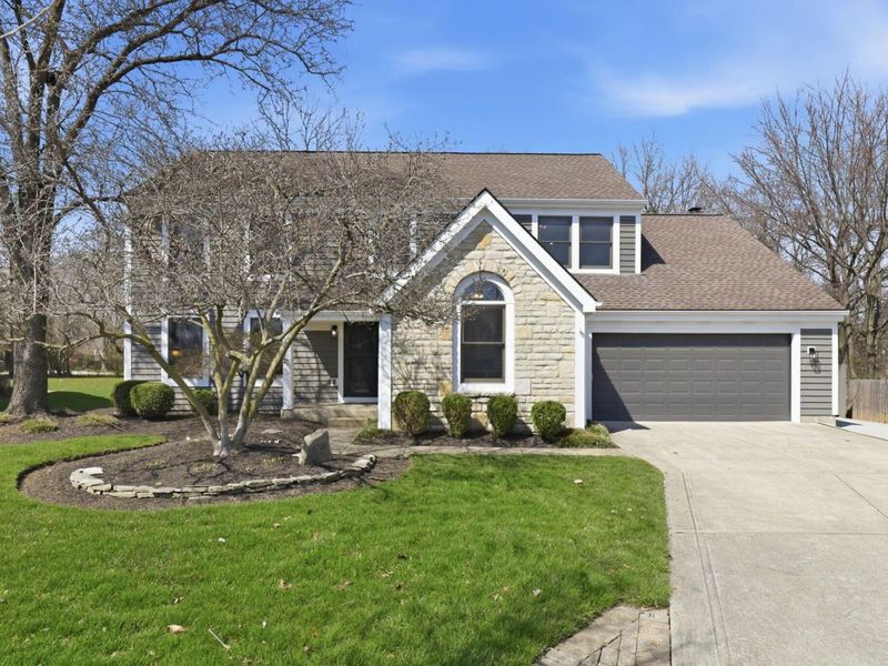 4791 Riverwood Drive , Hilliard, OH 43026 Photo 2