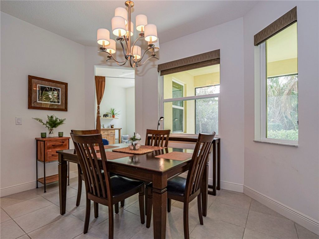 5945 Buttonwood Square, Vero Beach, FL 32966 Photo
