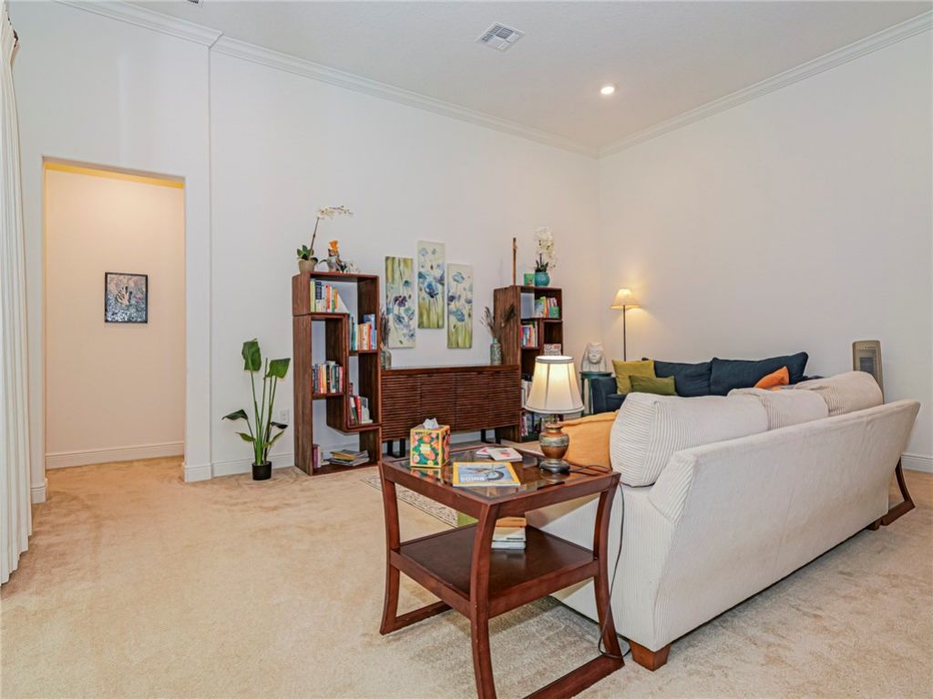 5945 Buttonwood Square, Vero Beach, FL 32966 Photo