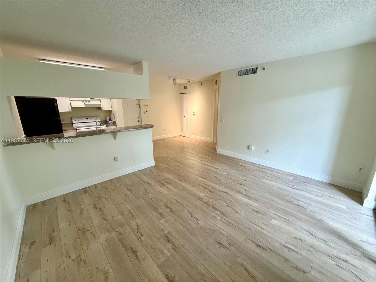 410 S Park Rd , Unit 1-105, Hollywood, FL 33021 Photo