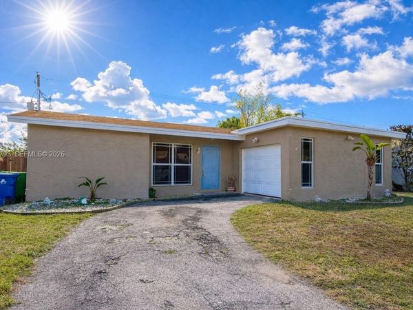 11730 NW 33rd St, Sunrise, FL 33323