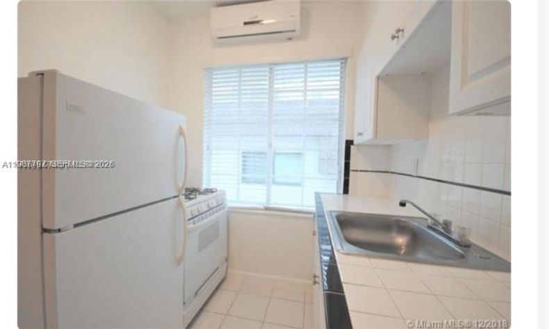 7936 Harding Ave , Unit 5, Miami Beach, FL 33141 Photo