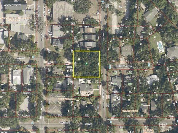 208 Oswalt Street, Fairhope, AL 36532