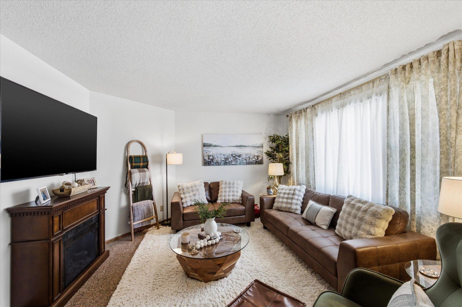 414 Upland Avenue NW, Elk River, MN 55330