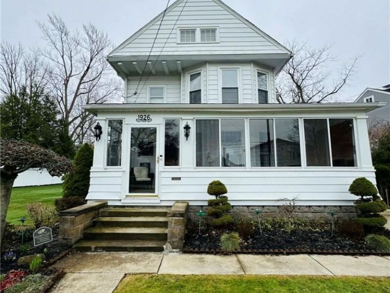1926 Walnut Boulevard, Ashtabula, OH 44004 Photo 1