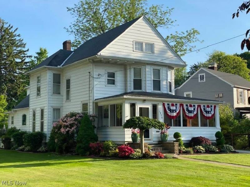 1926 Walnut Boulevard, Ashtabula, OH 44004 Photo 2