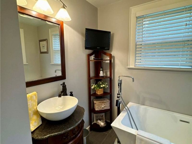 1926 Walnut Boulevard, Ashtabula, OH 44004 Photo 29