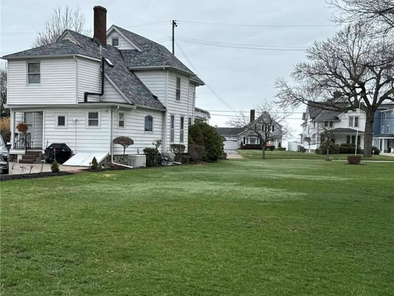 1926 Walnut Boulevard, Ashtabula, OH 44004 Photo 5