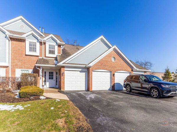 225 WINNSBORO Court , Unit 6B, Schaumburg, IL 60193