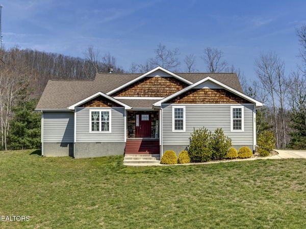 664 Green Ridge Tr, Harriman, TN 37748