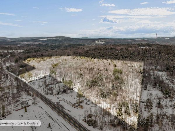 76 U.S. 2 West Route, Wilton, ME 04294