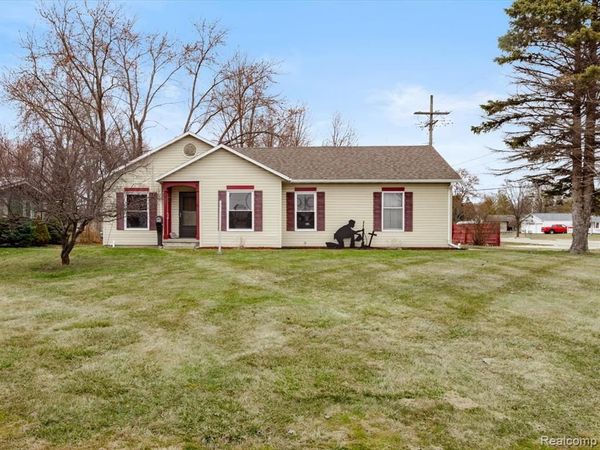 4008 Keewahdin, Fort Gratiot Twp, MI 48059