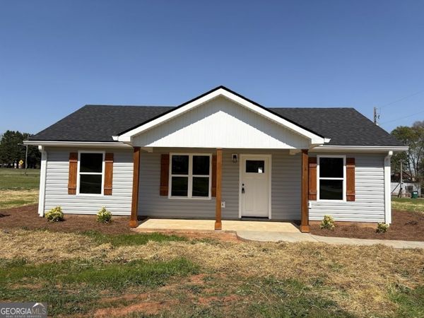 76 Gin Avenue, Bowersville, GA 30516