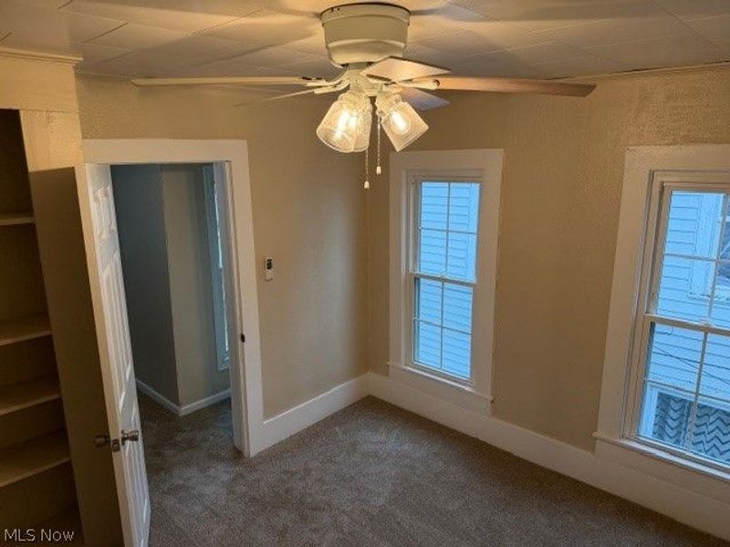 525 E High Street, Uhrichsville, OH 44683 Photo 18