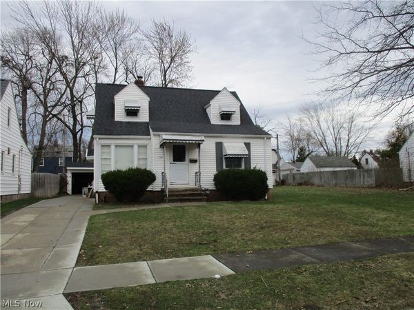 5741 W 46th Street, Parma, OH 44134