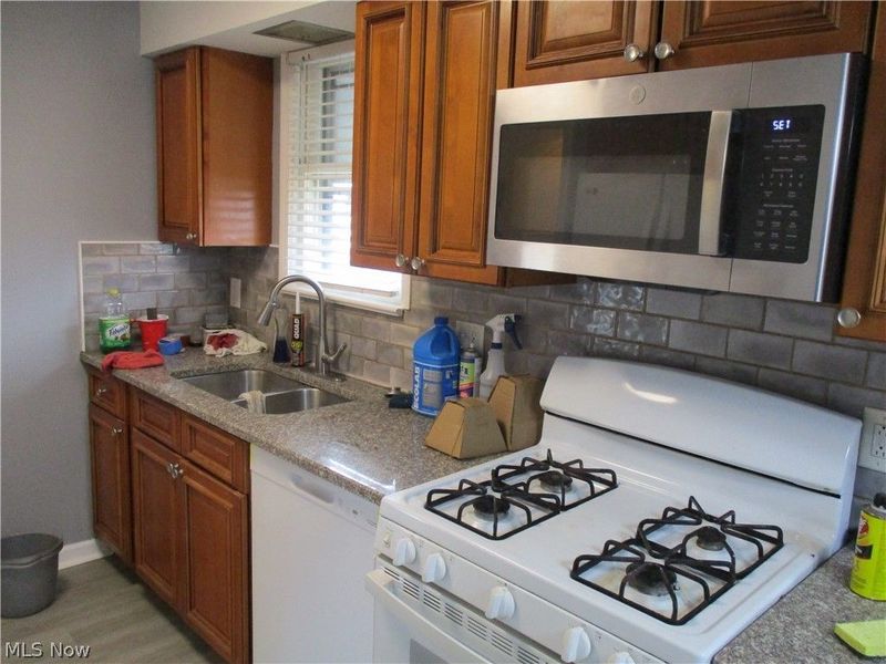 5741 W 46th Street, Parma, OH 44134 Photo 17