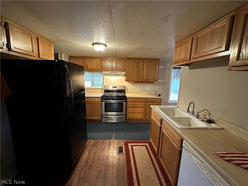 550 Rocky Point Road, Fleming, OH 45729 Photo 6