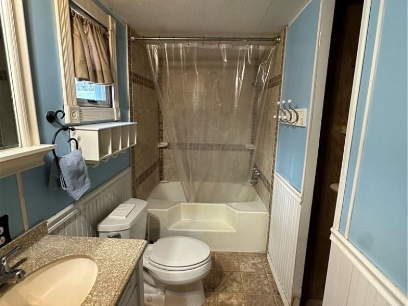 550 Rocky Point Road, Fleming, OH 45729 Photo 9