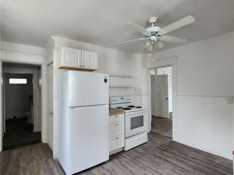 804 Gomber Avenue, Cambridge, OH 43725 Photo 9