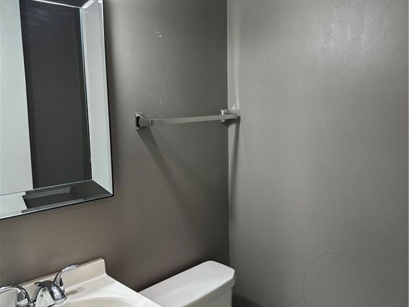 6506 Fairweather Drive, Cleveland, OH 44130 Photo 13