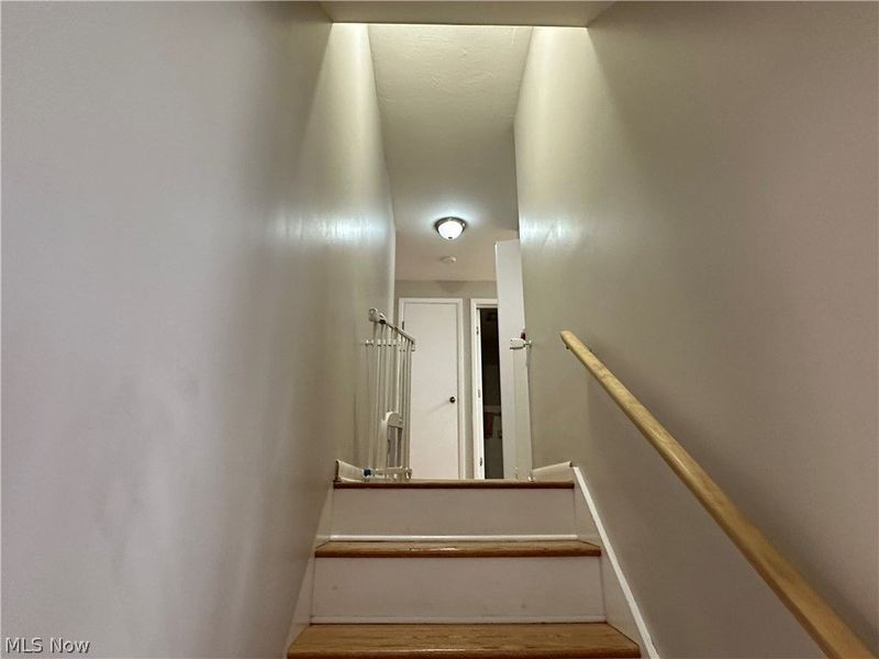 6506 Fairweather Drive, Cleveland, OH 44130 Photo 14