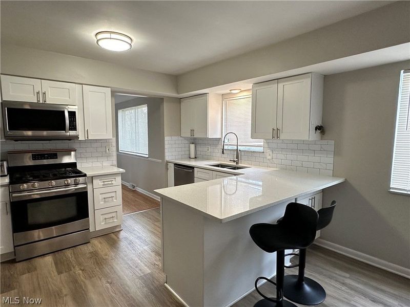 6506 Fairweather Drive, Cleveland, OH 44130 Photo 6