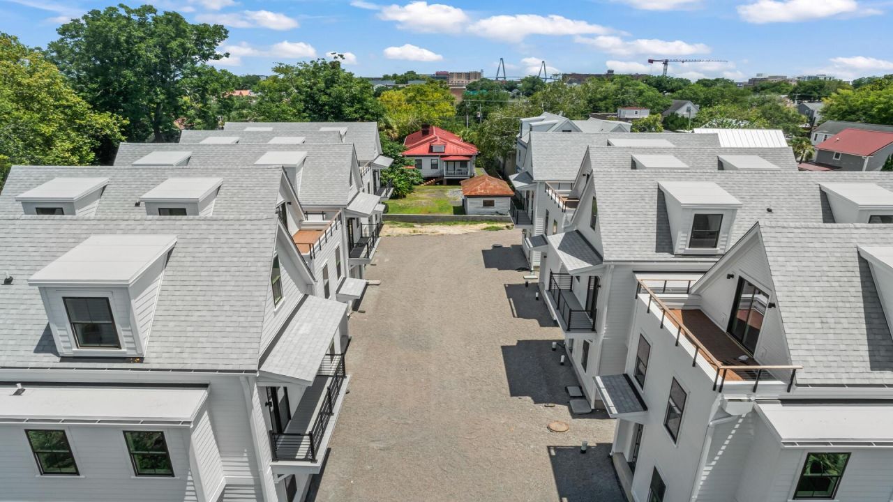 34 Nats Court Photo 11