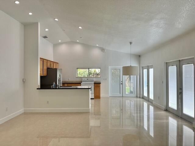 6100 W Falcons Lea Drive, Davie, FL 33331 Photo