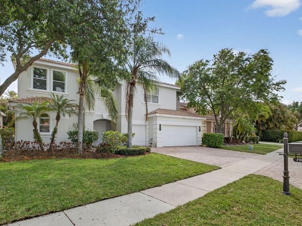 198 Sedona Way, Palm Beach Gardens, FL 33418