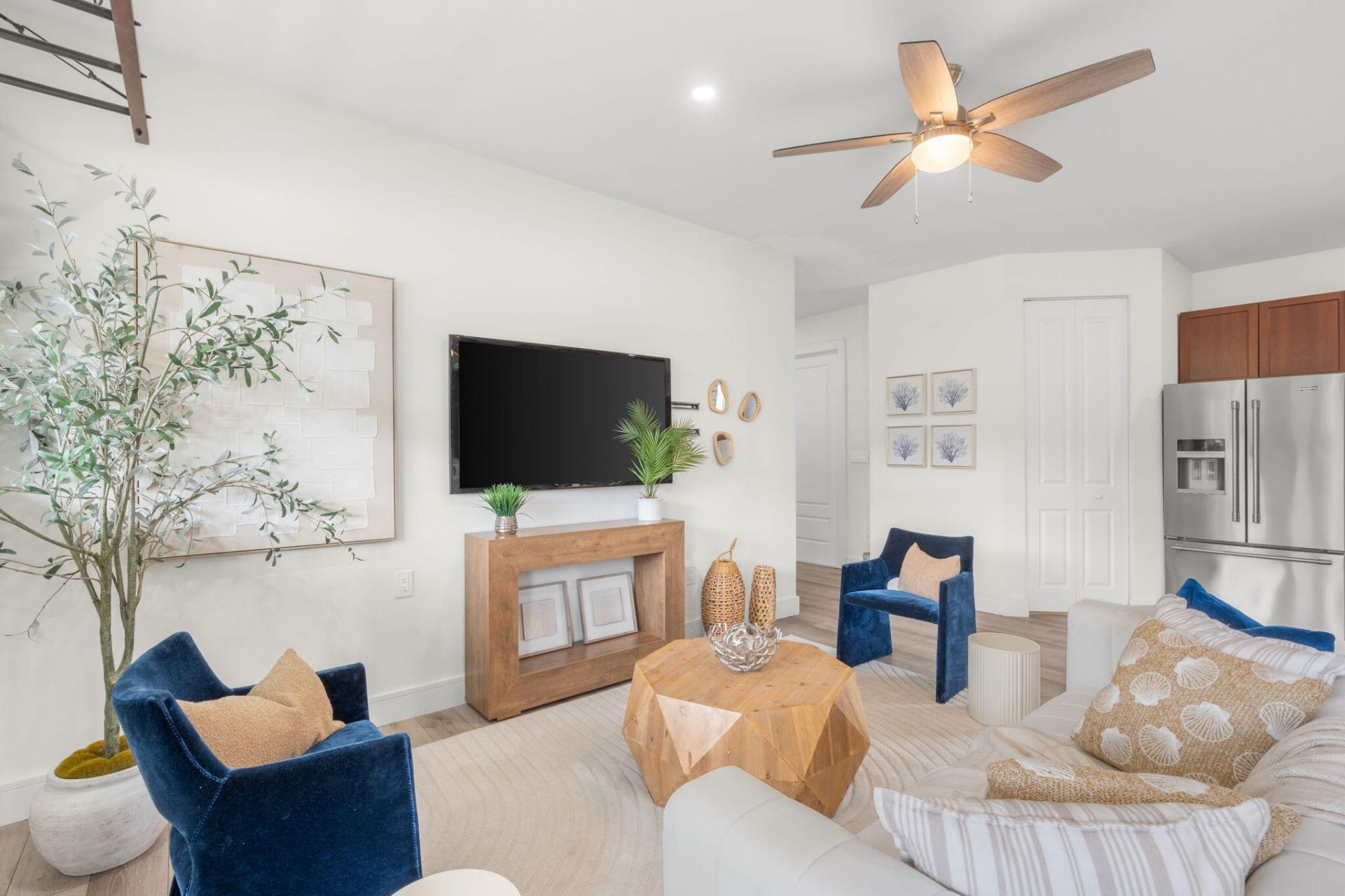 2510 N Lake Dr Drive N, Boynton Beach, FL 33435 Photo