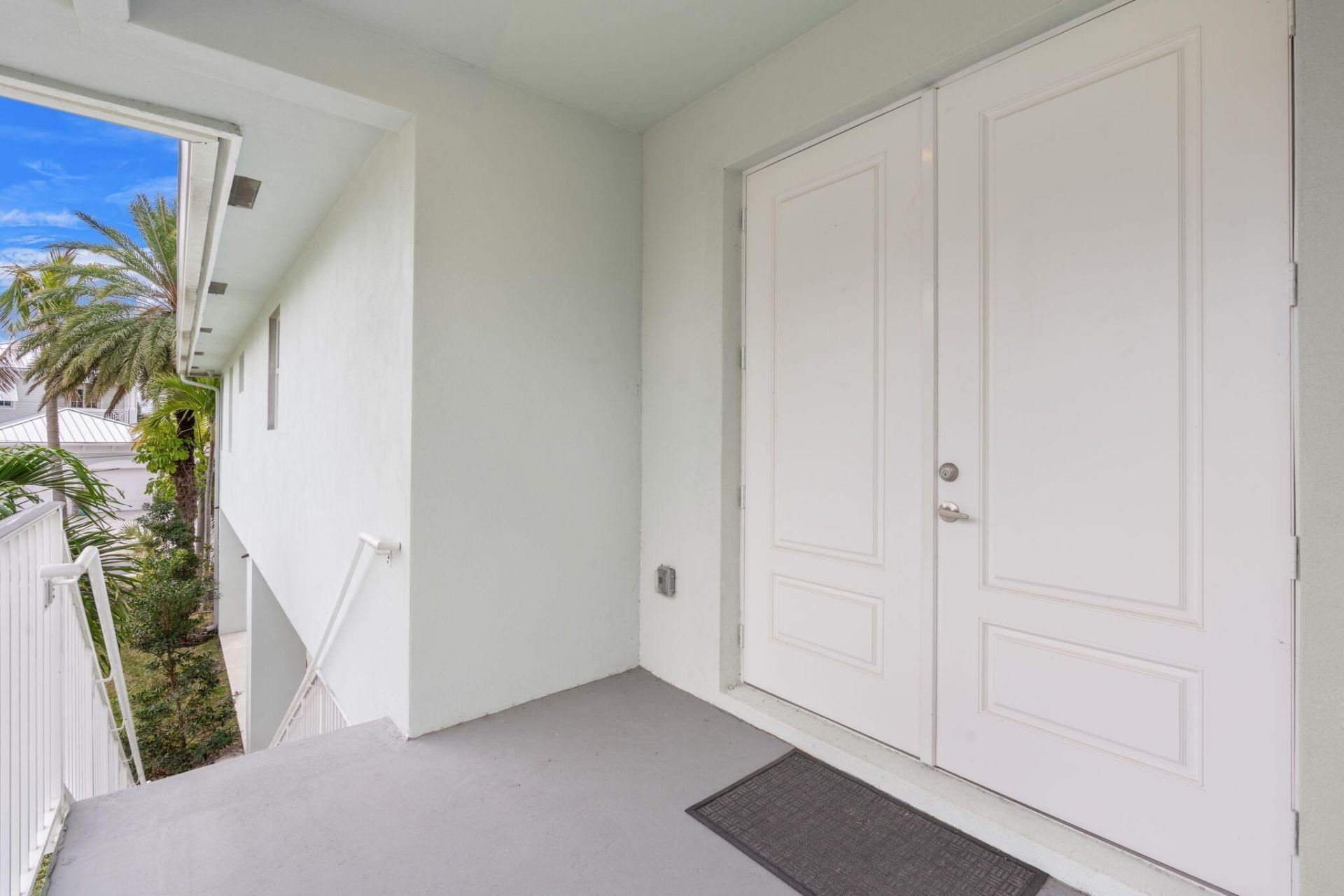 2510 N Lake Dr Drive N, Boynton Beach, FL 33435 Photo