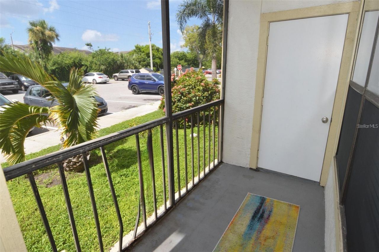 11901 4th Street N, Unit 9105, Saint Petersburg, FL 33716 Photo