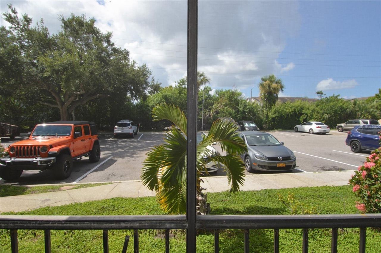 11901 4th Street N, Unit 9105, Saint Petersburg, FL 33716 Photo