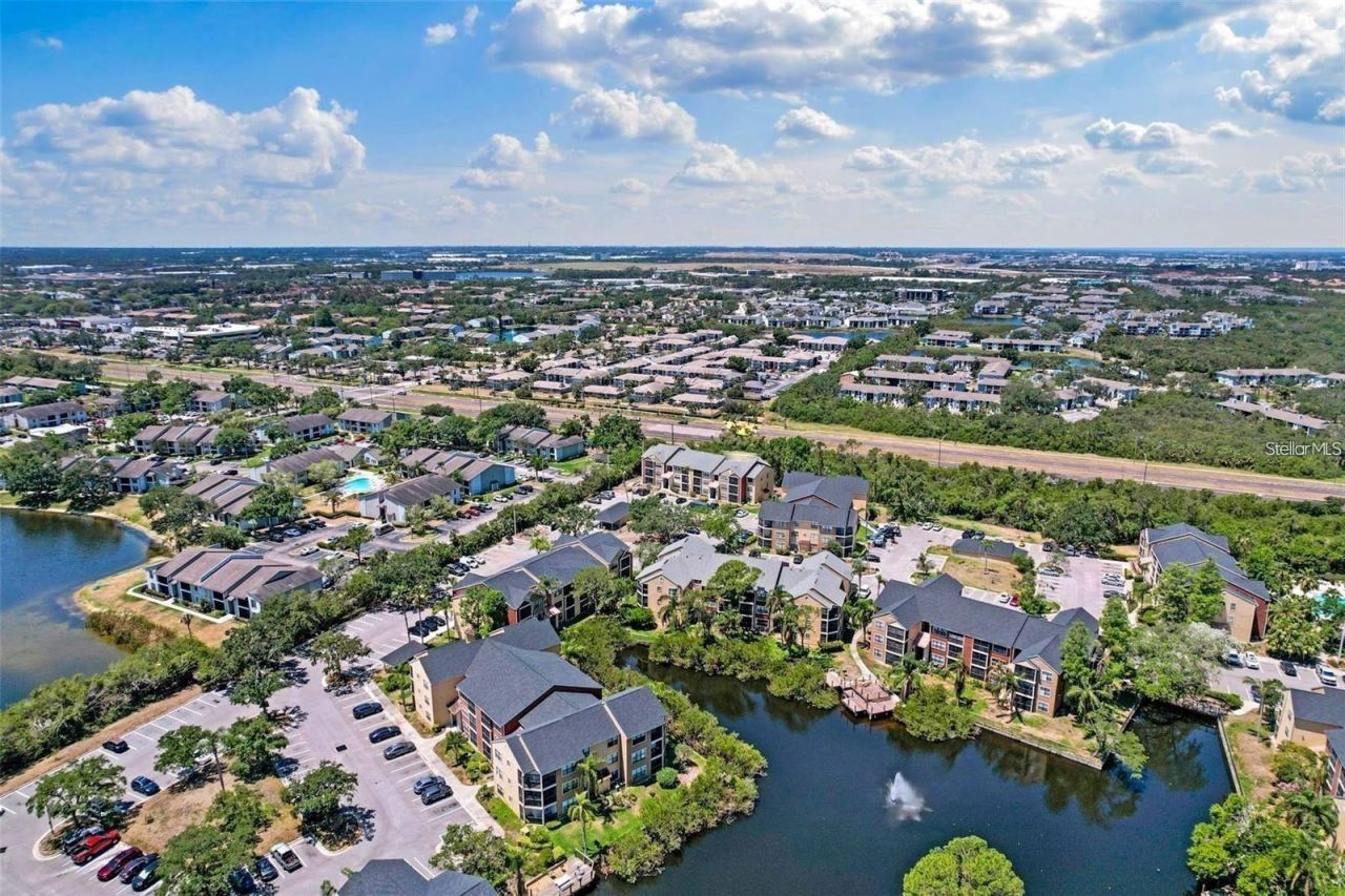 11901 4th Street N, Unit 9105, Saint Petersburg, FL 33716 Photo