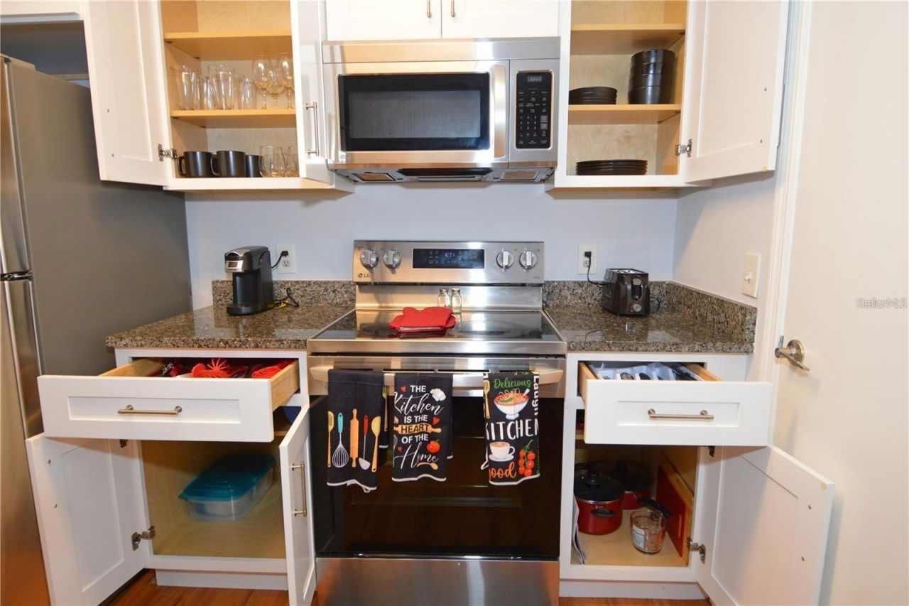 11901 4th Street N, Unit 9105, Saint Petersburg, FL 33716 Photo