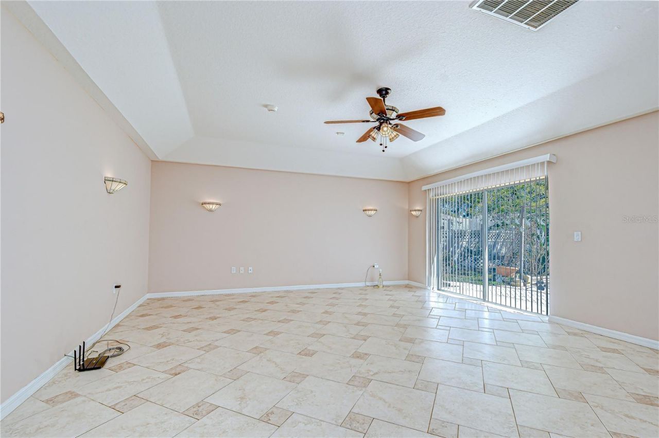 1121 Split Silk Street , Valrico, FL 33594 Photo
