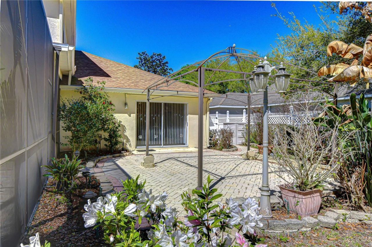 1121 Split Silk Street , Valrico, FL 33594 Photo