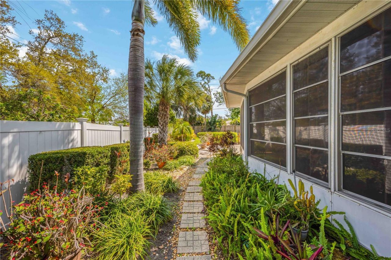 311 75th St Court Nw, Bradenton, FL 34209 Photo