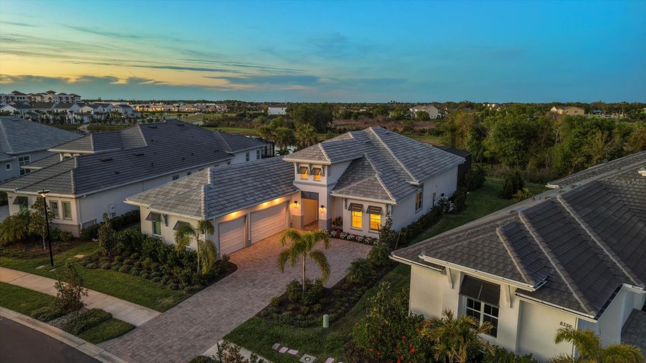 8352 Sea Glass Court, Sarasota, FL 34240 Photo