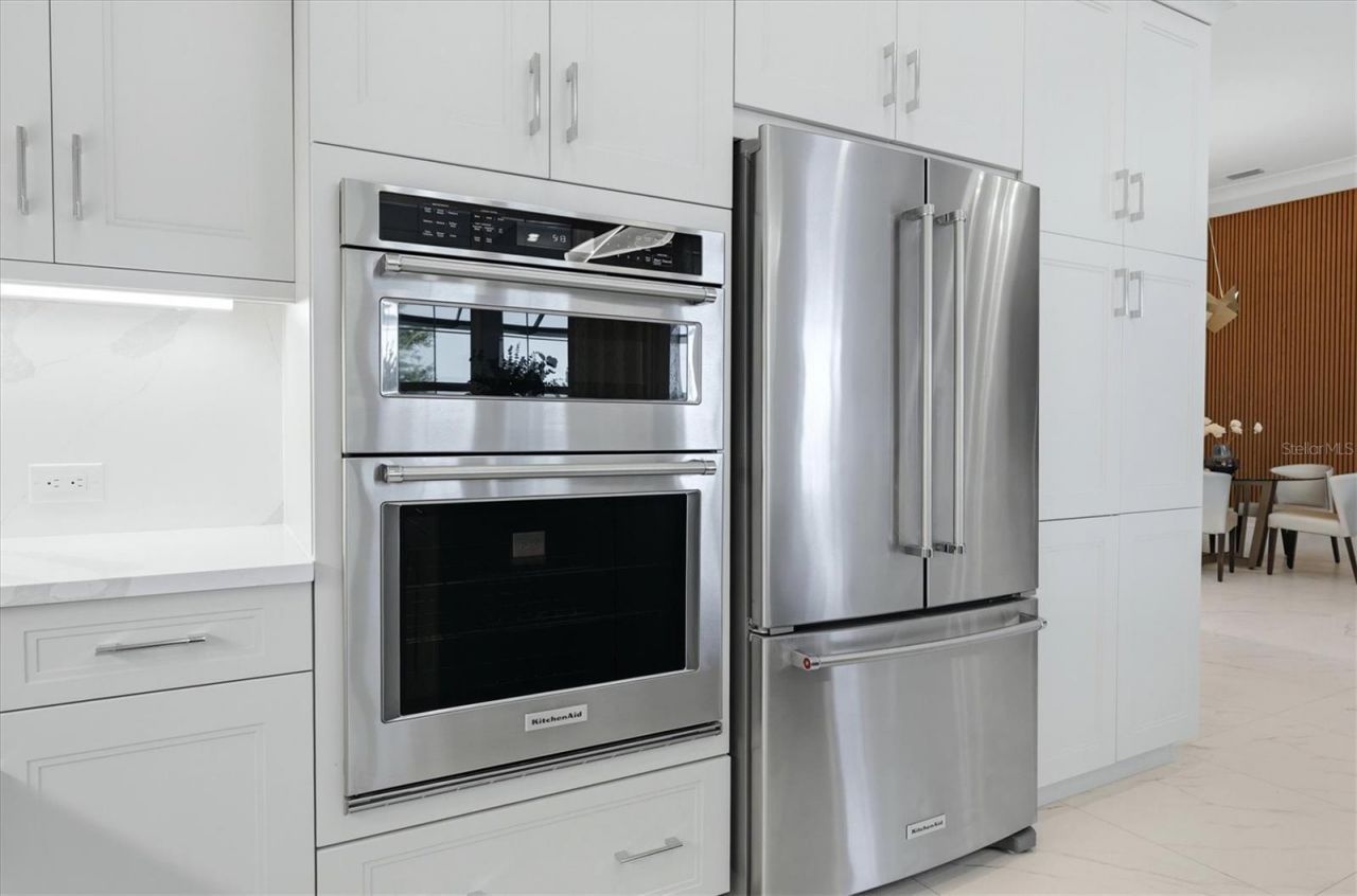8352 Sea Glass Court, Sarasota, FL 34240 Photo