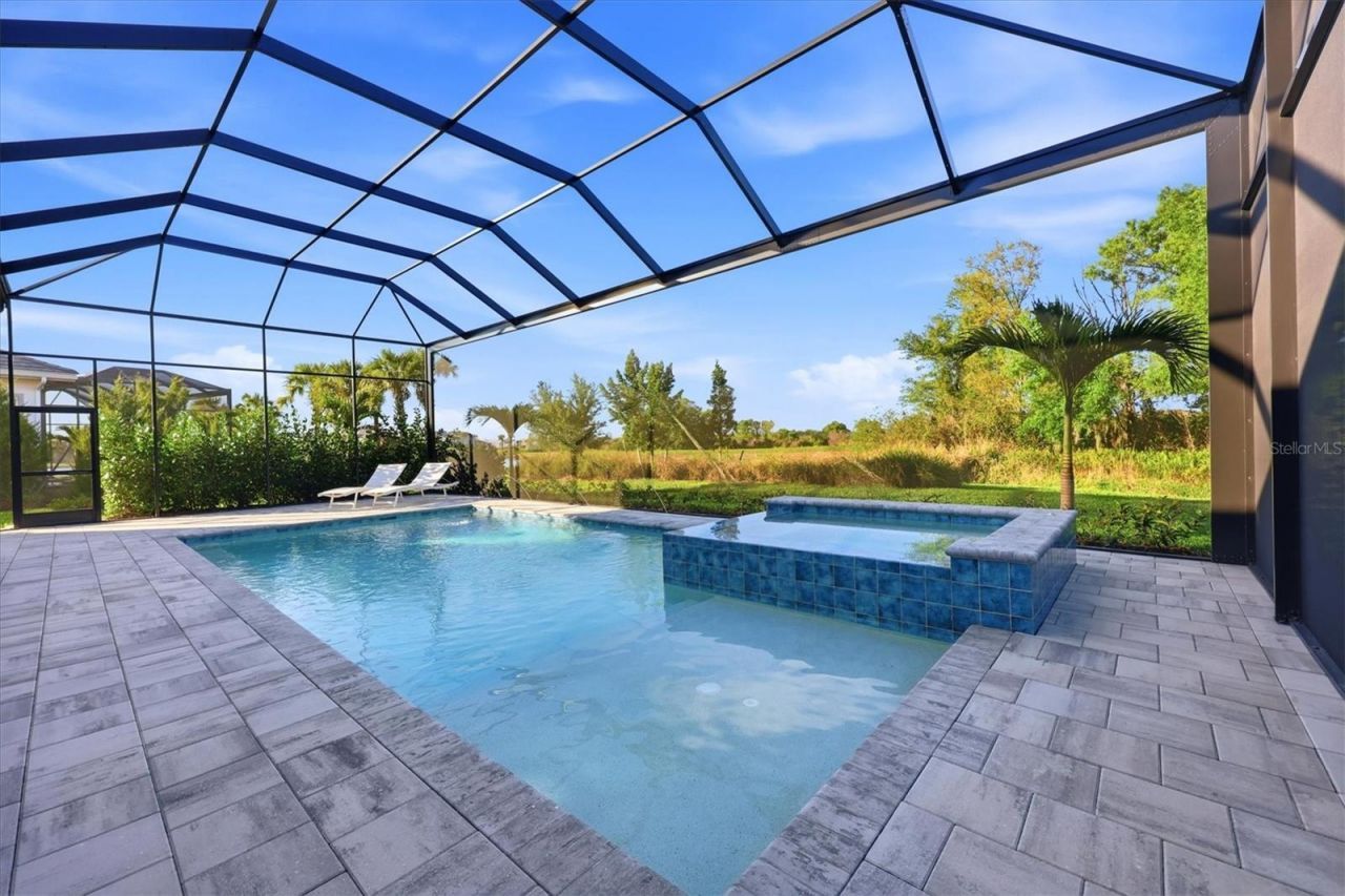 8352 Sea Glass Court, Sarasota, FL 34240 Photo