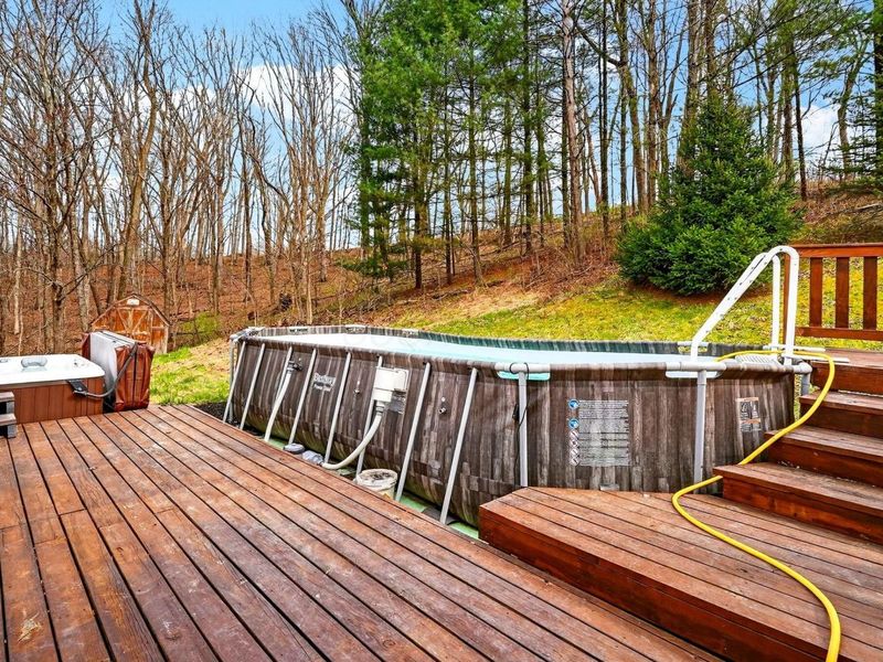 326 Lakewood Drive, Chillicothe, OH 45601 Photo 32