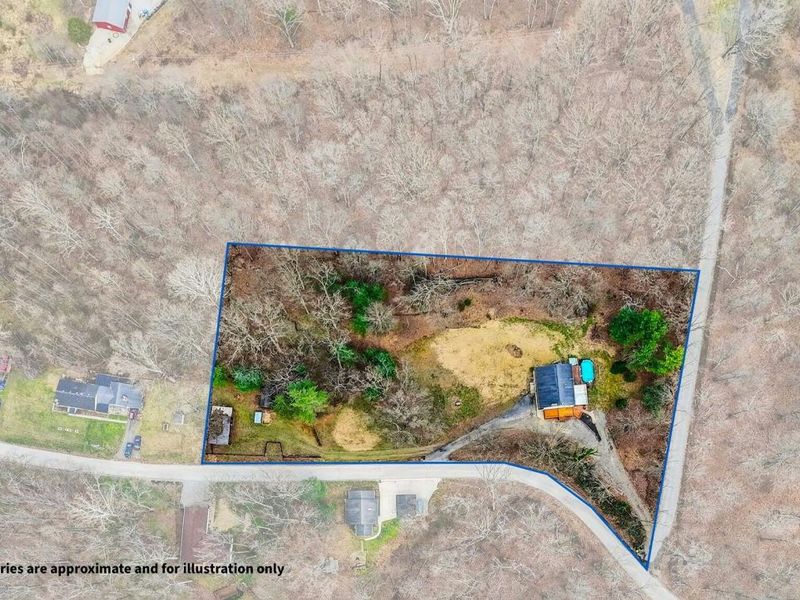 326 Lakewood Drive, Chillicothe, OH 45601 Photo 4