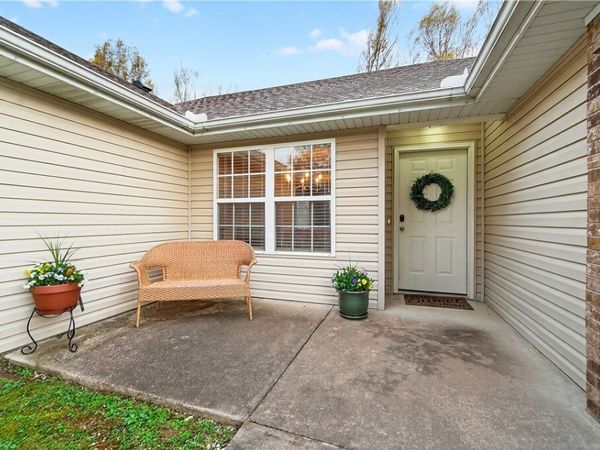 32 Taransay Circle, Bella Vista, AR 72715