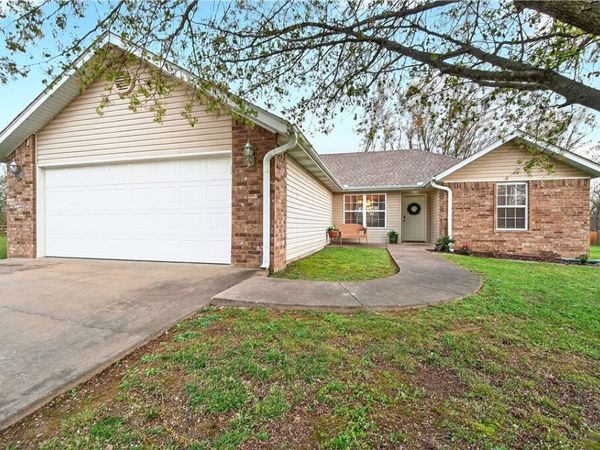32 Taransay Circle , Bella Vista, AR 72715