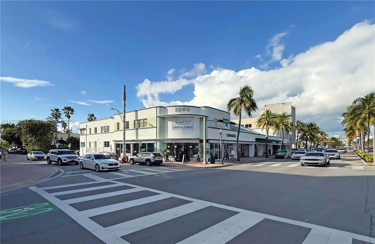1200 Washington Ave , Miami Beach, FL 33139 Photo