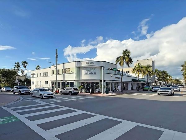 1200 Washington Ave , Miami Beach, FL 33139