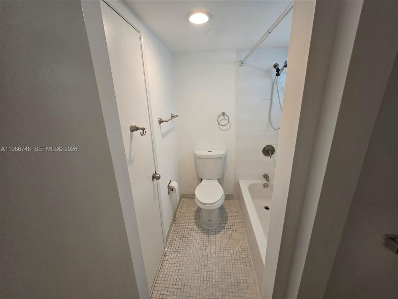 9461 Evergreen Pl , Unit 305, Davie, FL 33324 Photo